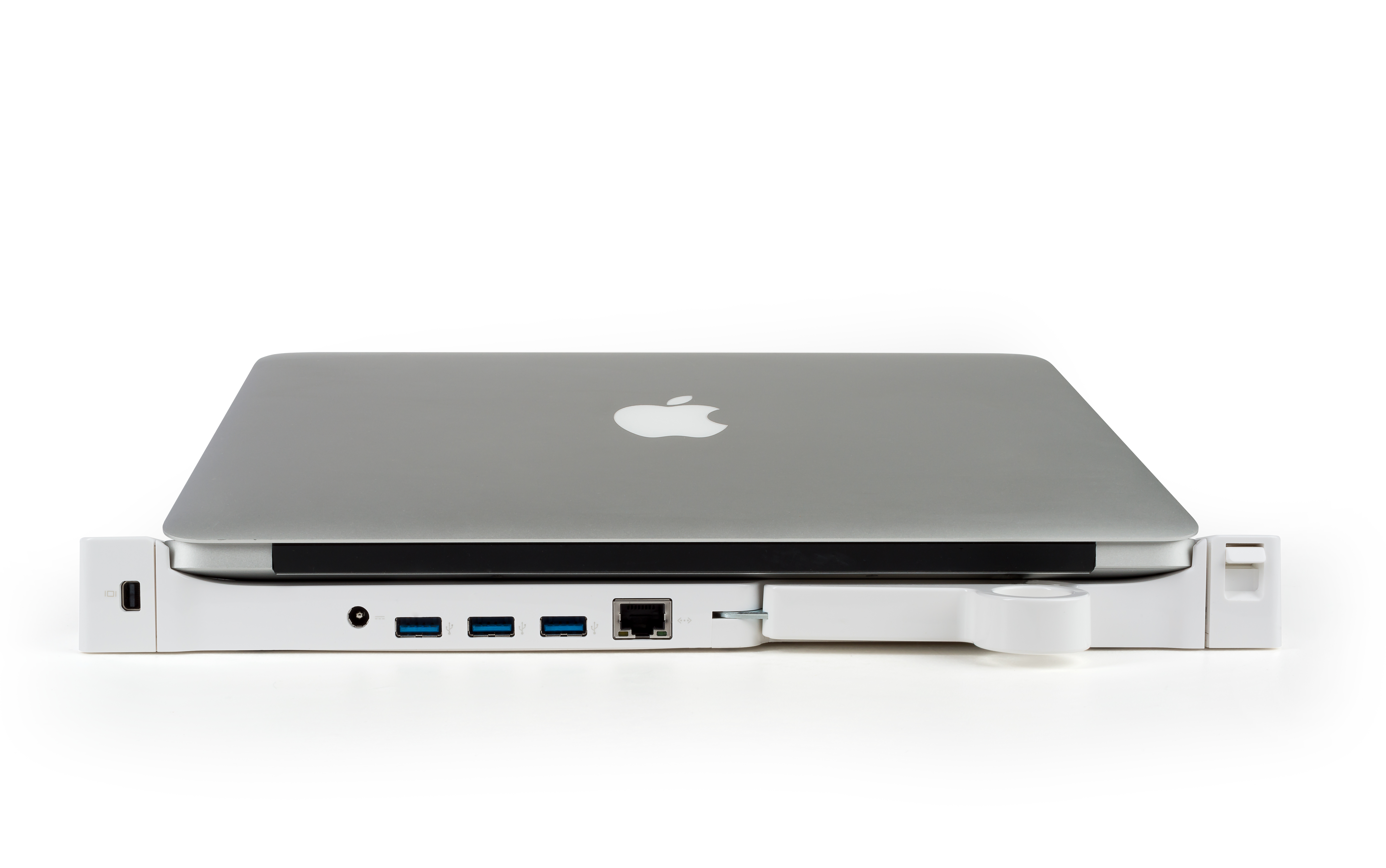 Macbook air docking deals station